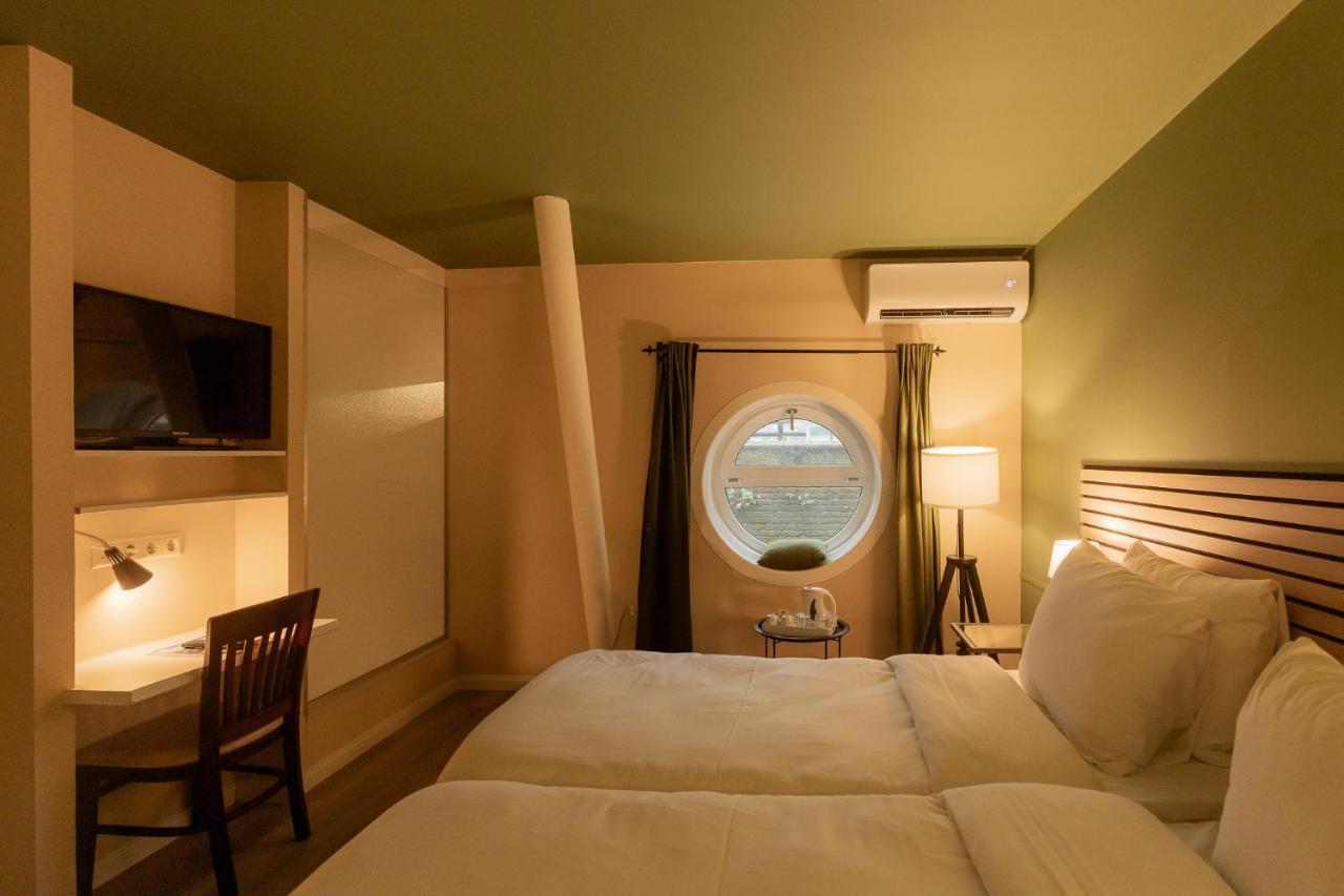 FLOATS by H2OTEL Rotterdam Ngoại thất bức ảnh